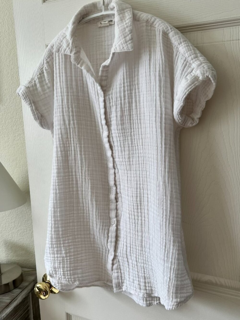 BeachLunchLounge 💚 White Gauze Button Down XS Coastal Lightweight Summer Top